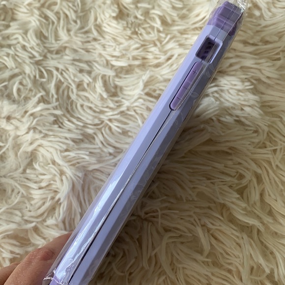 iPhone 11 Pro Max Case - Picture 5 of 6